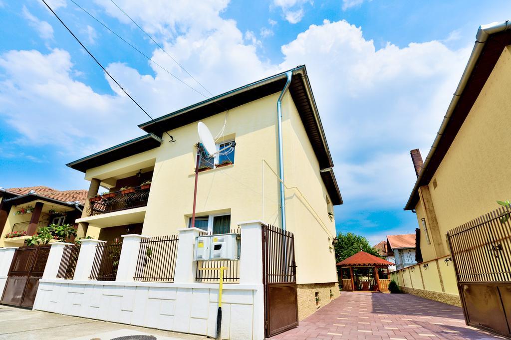Casa Vio Hotel ฮาเซก ภายนอก รูปภาพ